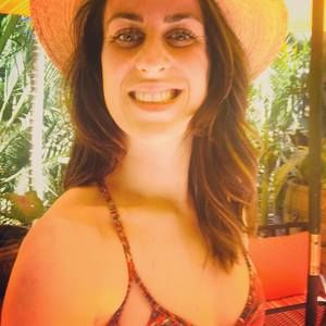 Meet your Posher, Alexandra